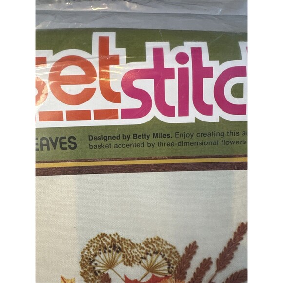 Sunset Stitchery kit autumn leaves Betty Miles 16 x 20 #2241 100% Pure Wool 70s - Picture 6 of 15